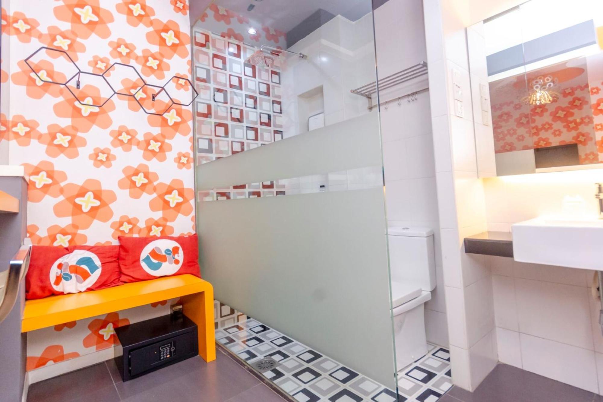 Oyo 902 Rooms Boutique Hotel Johor Bahru Exterior photo