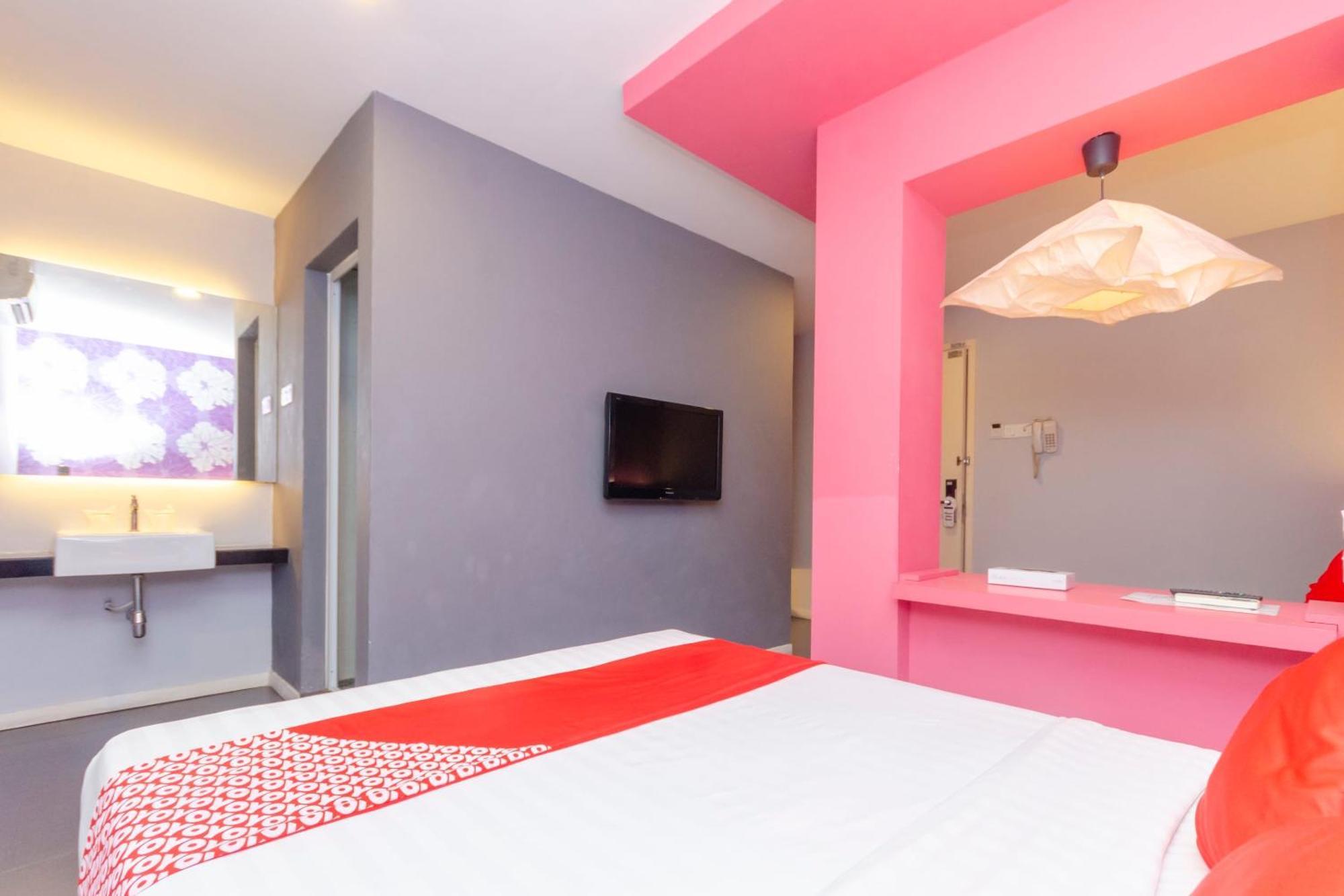 Oyo 902 Rooms Boutique Hotel Johor Bahru Exterior photo