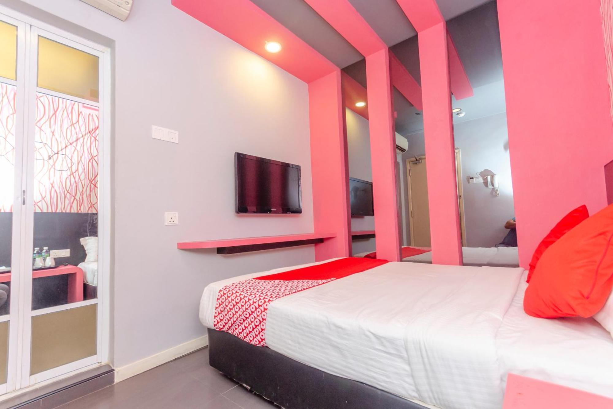 Oyo 902 Rooms Boutique Hotel Johor Bahru Exterior photo